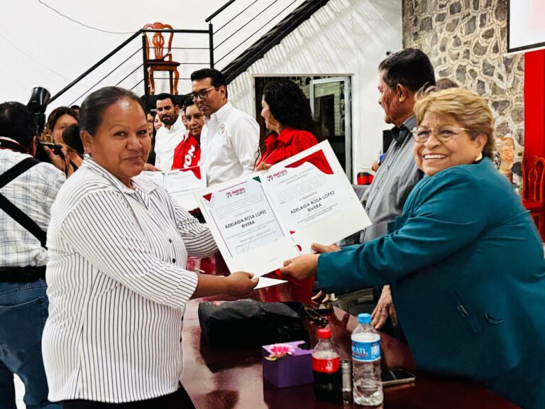 Néstor Camarillo toma protesta a comités municipales del PRI en Atlixco