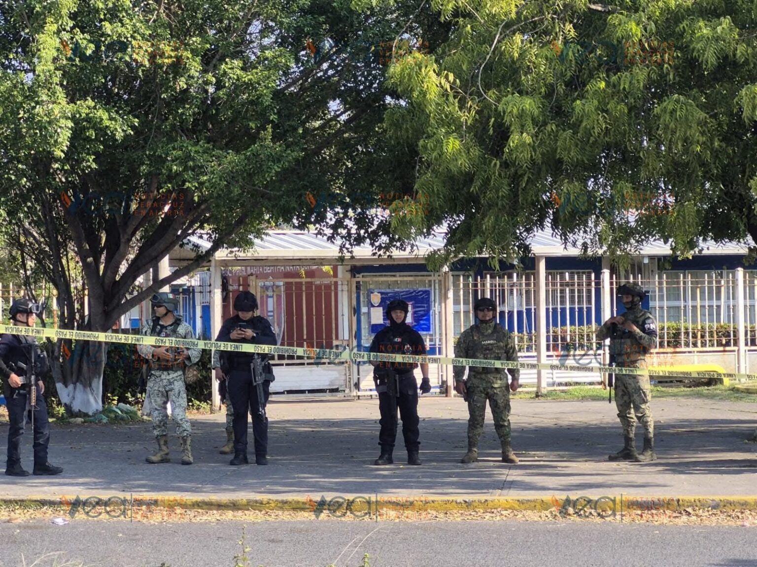 Desalojan primaria en Veracruz ante amenaza de bomba - Contigo Puebla